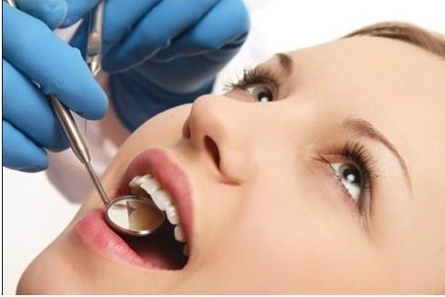 烤瓷牙怎么防止变色,烤瓷牙会变形吗