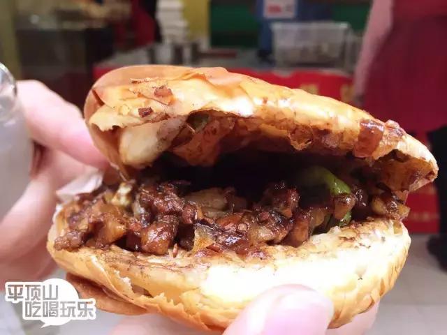 平顶山老潼关肉夹馍,平顶山十大必吃老店