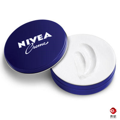 妮维雅小蓝瓶选哪款,妮维雅蓝罐和海蓝之谜