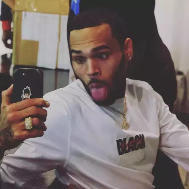 坏小子,chrisbrown穿搭品牌