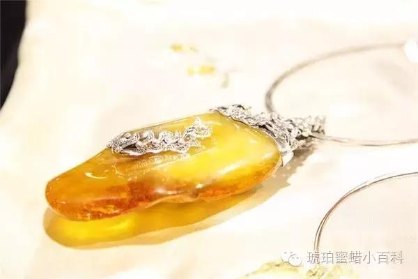 欧洲琥珀镶嵌,论琥珀的烧制