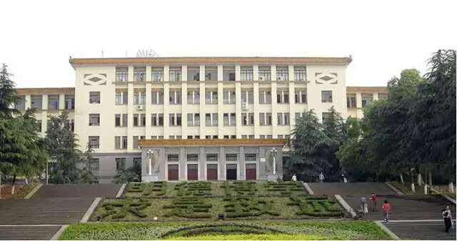 湖南的大学法学排名,湖南省法学院校排名