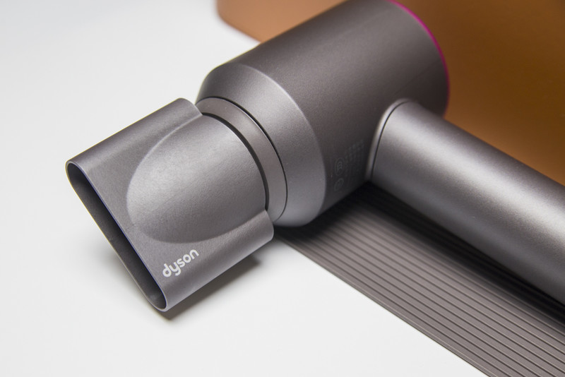 一款吹风机卖到3490元，朋友您接受吗？