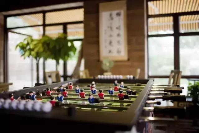 他颠覆我们心中理工男的形象，砸锅卖铁造民宿价格却低的惊人！