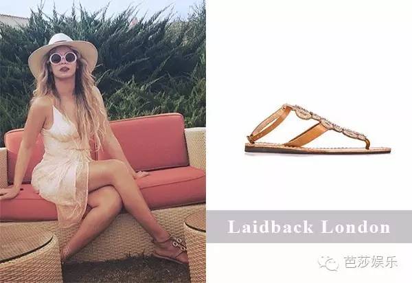 袁姗姗穿过膝长靴街拍,袁姗姗滑雪穿的浅粉色羽绒服