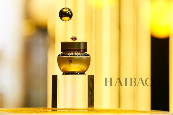 后秘贴自润面霜非卖品,whoo后凝颜致臻面霜礼盒