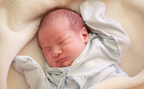 湿疹反复发作应注意四点,面部湿疹饮食要注意什么