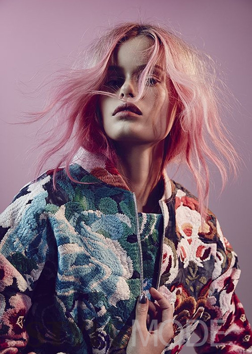 雾色头发的染发方法,染发皮肤黑染什么颜色才显白