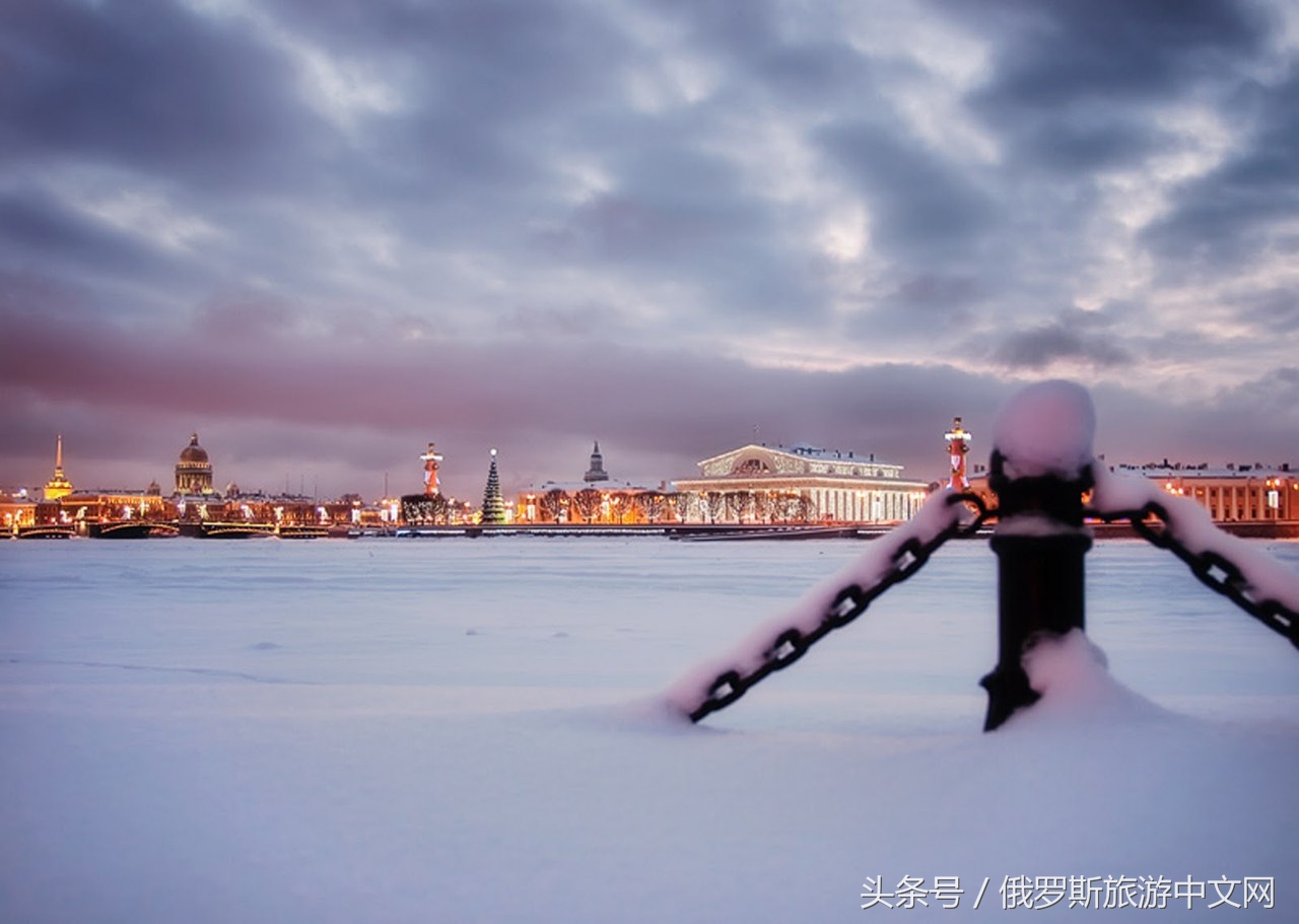圣彼得堡的冬天和莫斯科哪个冷,圣彼得堡冬天为什么没有东北冷
