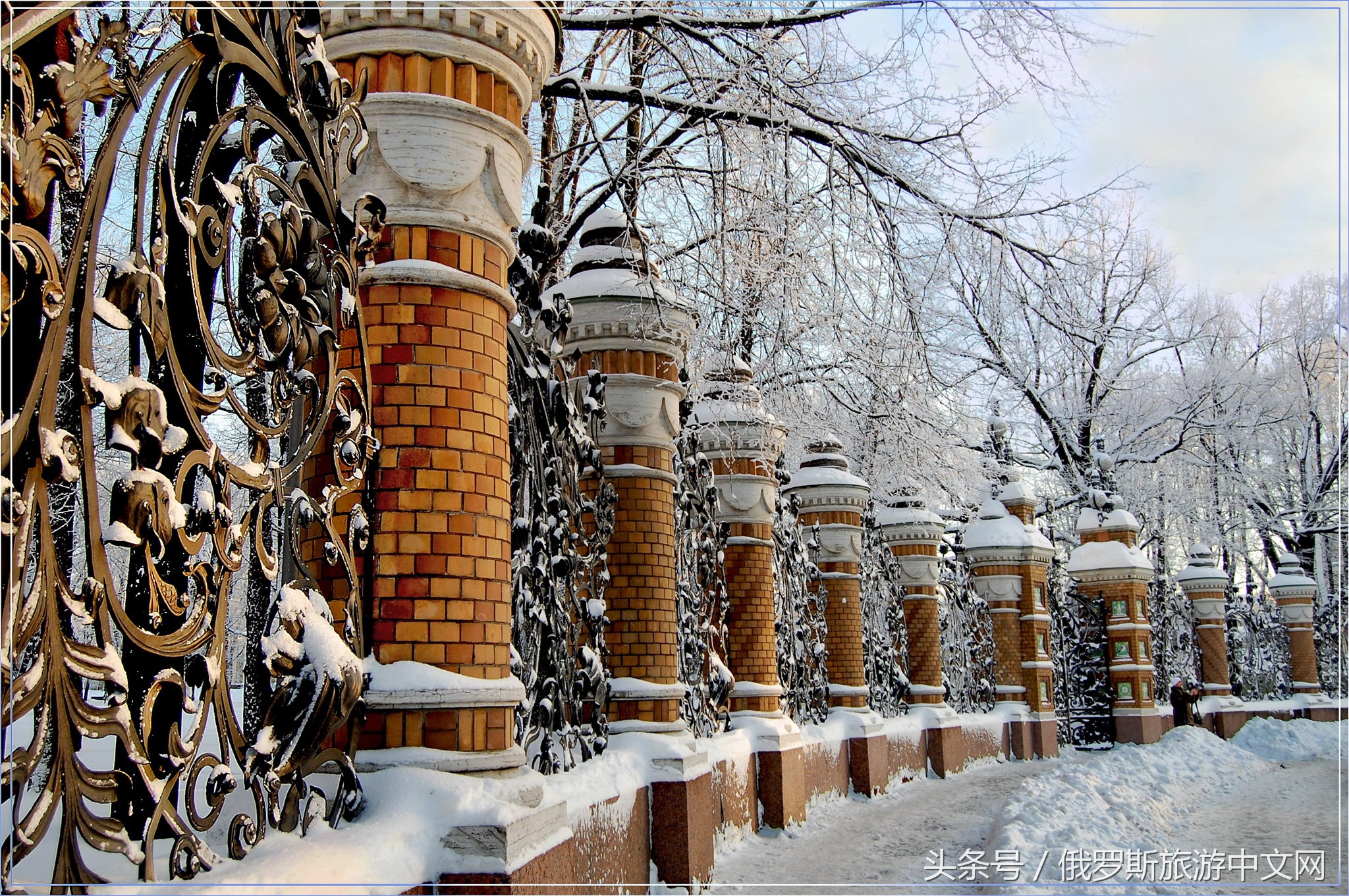 圣彼得堡的冬天和莫斯科哪个冷,圣彼得堡冬天为什么没有东北冷