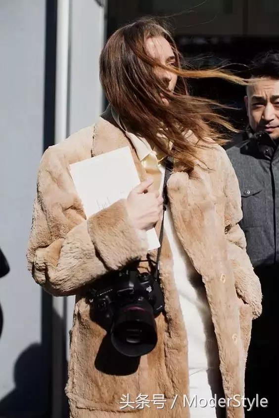 有一种外套比羽绒服还暖，却比羽绒服时髦一百倍！