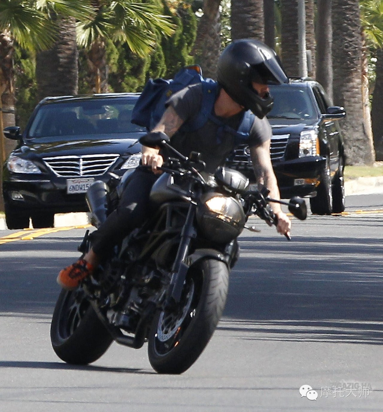 女生都喜欢杜卡迪吗,现实中遇见杜卡迪