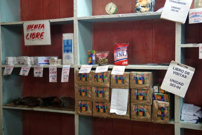 在古巴，1个人1个月只能有5个鸡蛋