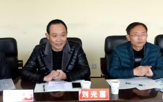 犍为智仁外校家长会,犍为外国语实验中学怎么样