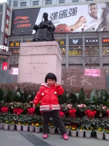 春熙路游玩攻略,春熙路能吃又能玩的地方