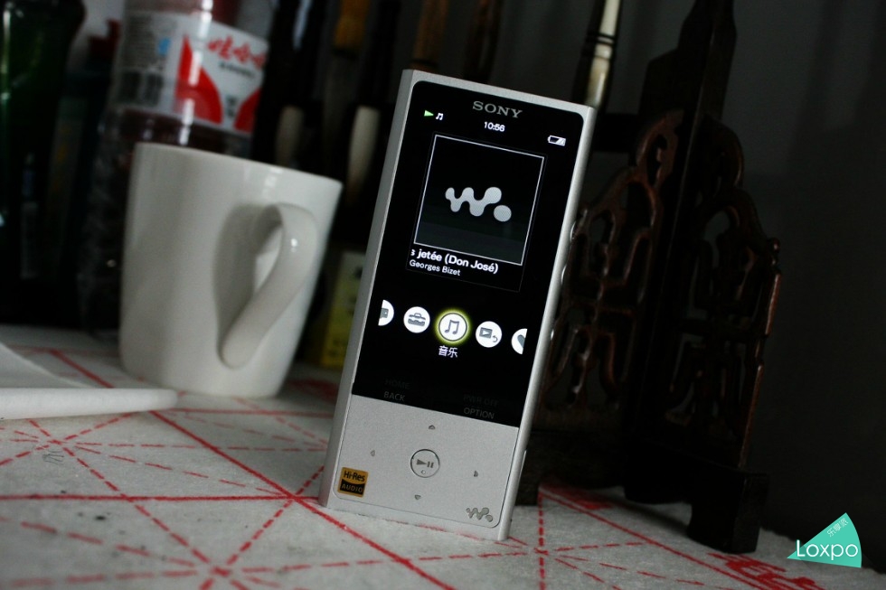 索尼zx100和zx300播放器对比评测,索尼zx100如何随机播放