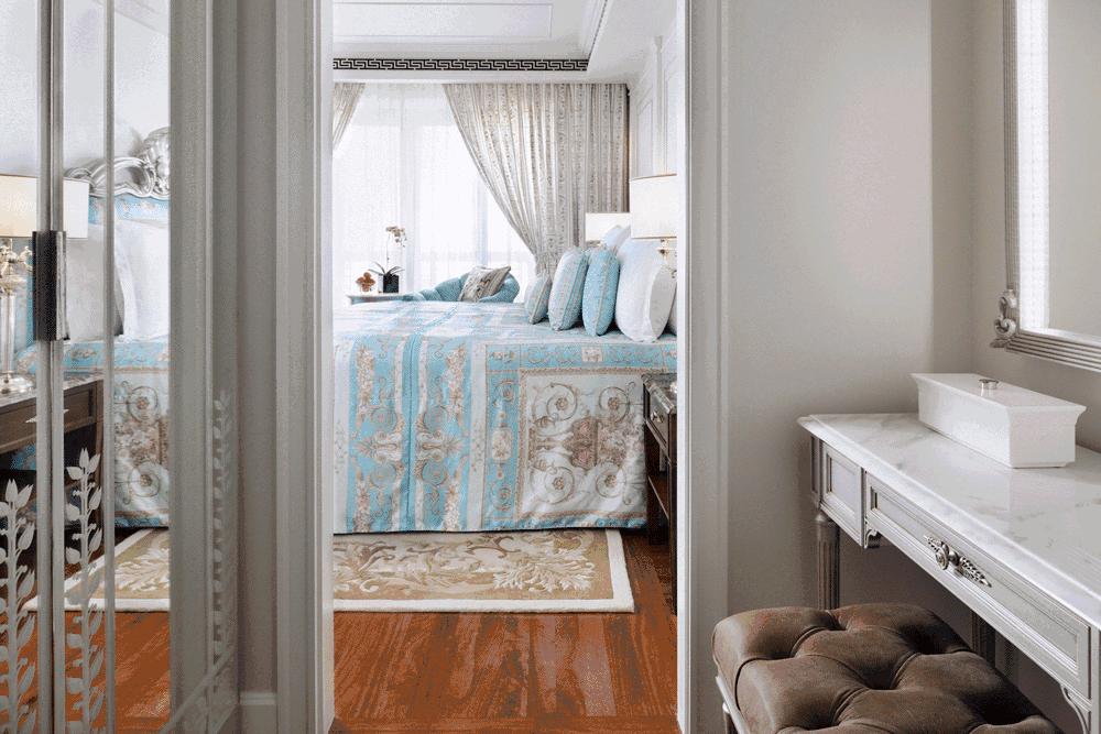 「设计师俱乐部」随意用350美元的碟子盛载食物，披上3500美元浴袍的奢华酒店，你感受过了吗？