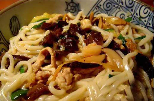 郑州7条最出名的美食巷子！藏得最深的50家店全都给你挖出来了！