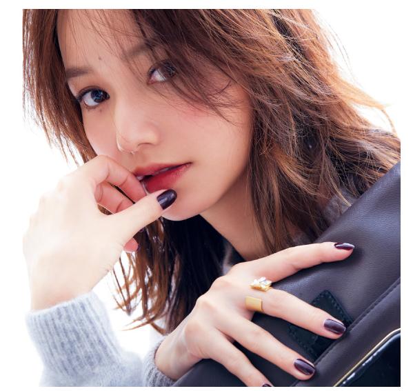 2021最时尚流行的美甲颜色,2022新款美甲冬季高级显白