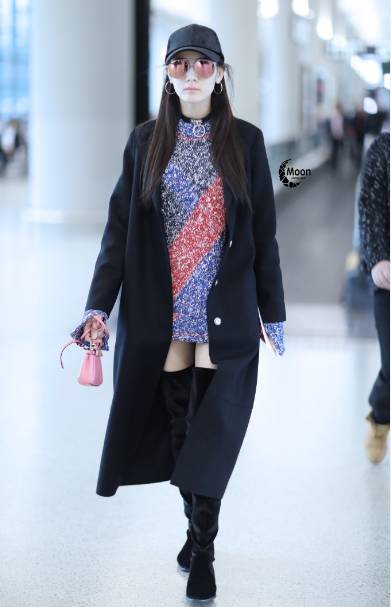 冬天女明星穿那么少怎么不感冒,天气冷怎么穿才暖和呢女生