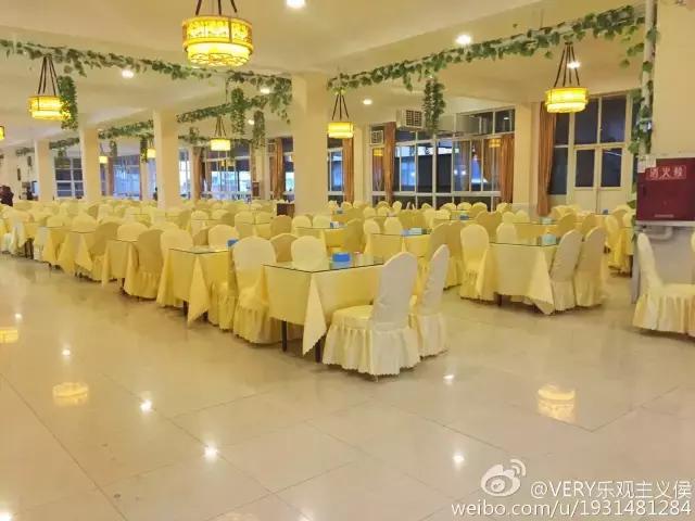 成都锦城学院大学最大食堂,川大锦城学院7个食堂