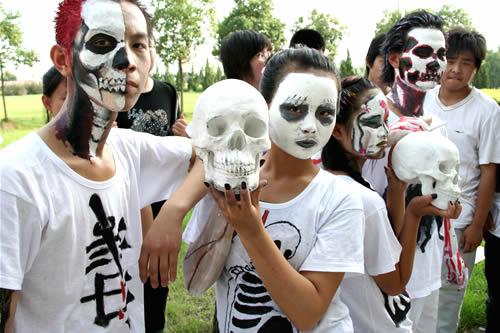 一个正常人是如何被逼成精神病的,一个正常人怎么被毁掉的