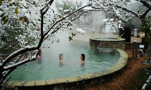 石家庄周边室外温泉,白鹿温泉距离石家庄多远