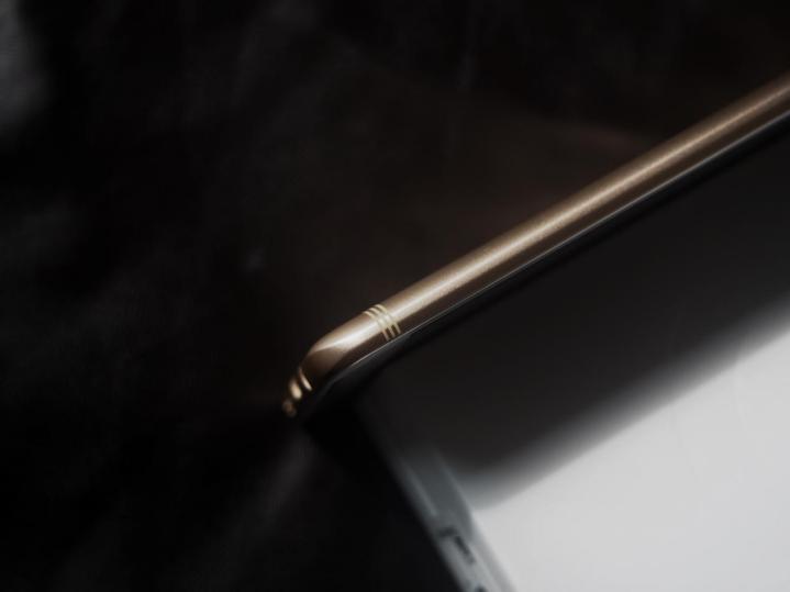 三星galaxyc9pro发售价,三星galaxyc9pro现在还能用吗