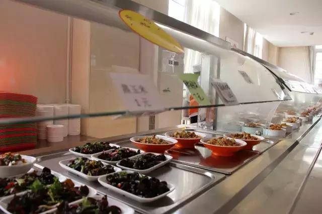 成都锦城学院大学最大食堂,川大锦城学院7个食堂