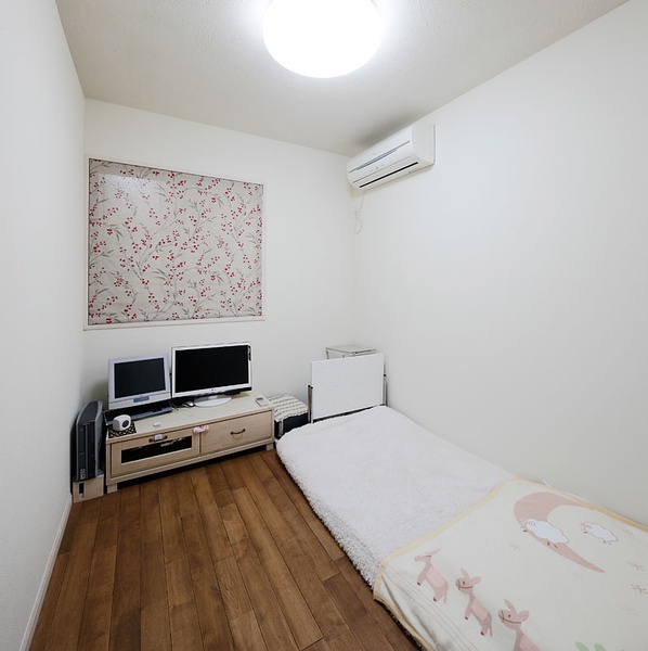 中国妹子远嫁日本，装修的新房仅59㎡，厨房小到只能站1个人！