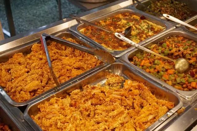 成都锦城学院大学最大食堂,川大锦城学院7个食堂