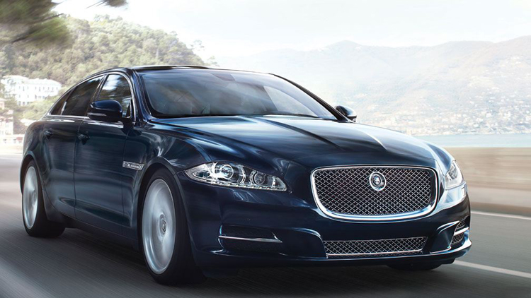 捷豹xjl5.0v8宝华韦健音响多少瓦,捷豹xjl改英国之宝低音喇叭