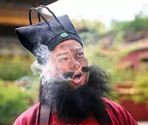 开关插座脏了怎么弄,开关插座保护妙招