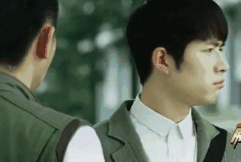 郭敬明访谈谈喜欢的异性,陈学冬郭敬明谁是卧底