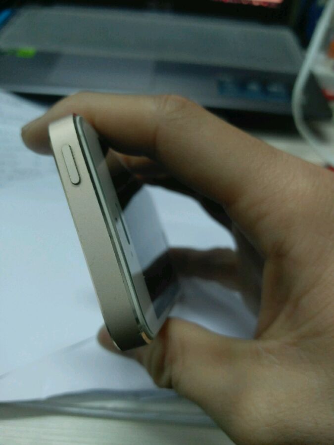 3000块收来的苹果手机,300块回收8p