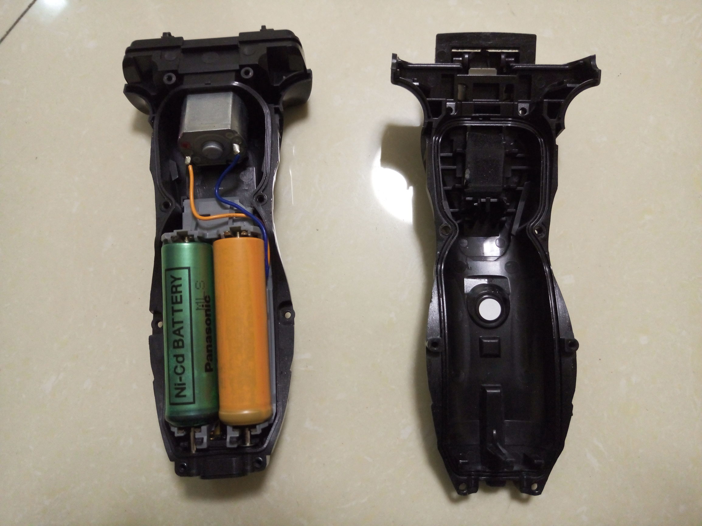 松下电动剃须刀怎样拆解维修,松下剃须刀es4027换电池教程