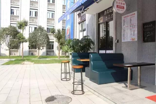 成都锦城学院大学最大食堂,川大锦城学院7个食堂