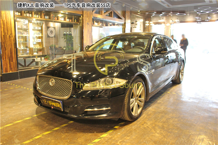 捷豹xjl5.0v8宝华韦健音响多少瓦,捷豹xjl改英国之宝低音喇叭