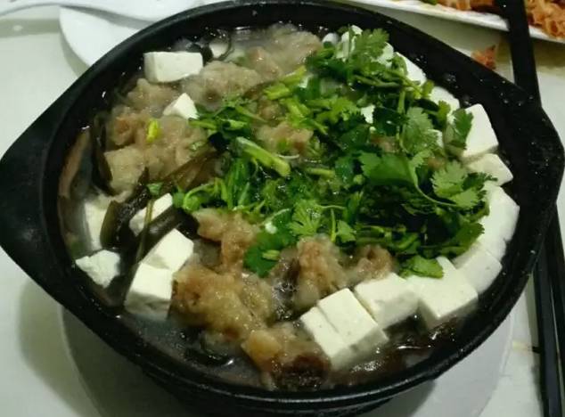 郑州7条最出名的美食巷子！藏得最深的50家店全都给你挖出来了！