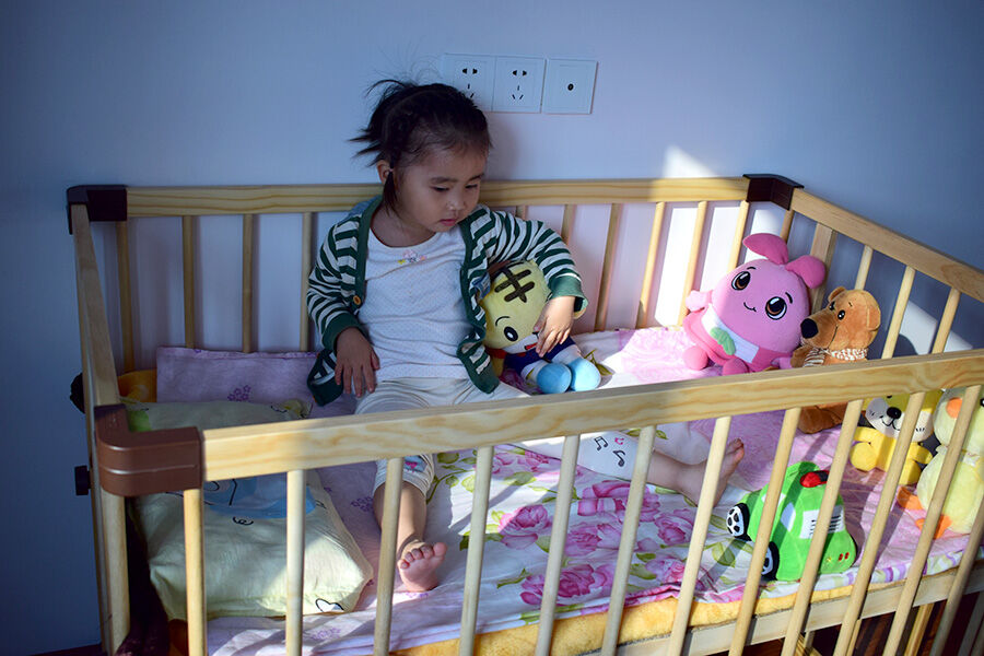 faroro实木婴儿床,高端品牌婴儿床最新款