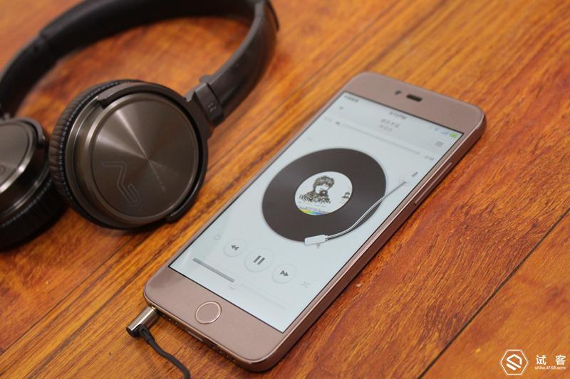 锤子手机的缺点有哪些,锤子手机有什么优缺点