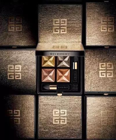 辣眼睛！Dior、Armani等大牌的鸡年限量款到底想干嘛？