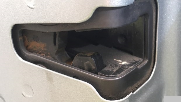 精！精！精！二手车如何识别系列之泡水篇！