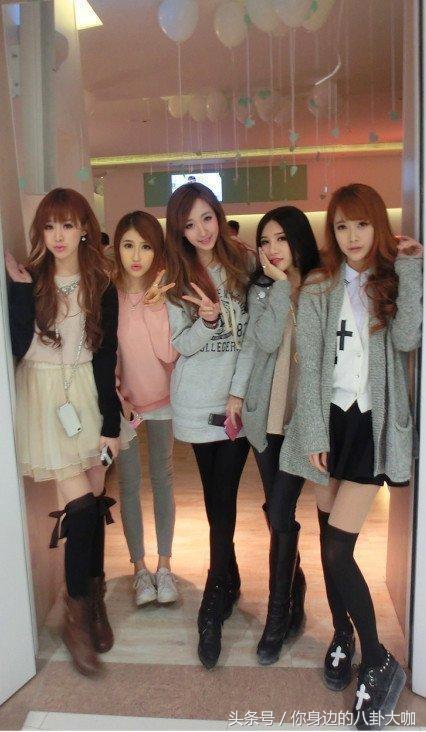 我们老板就爱抽这烟，160元一包一天基本两包