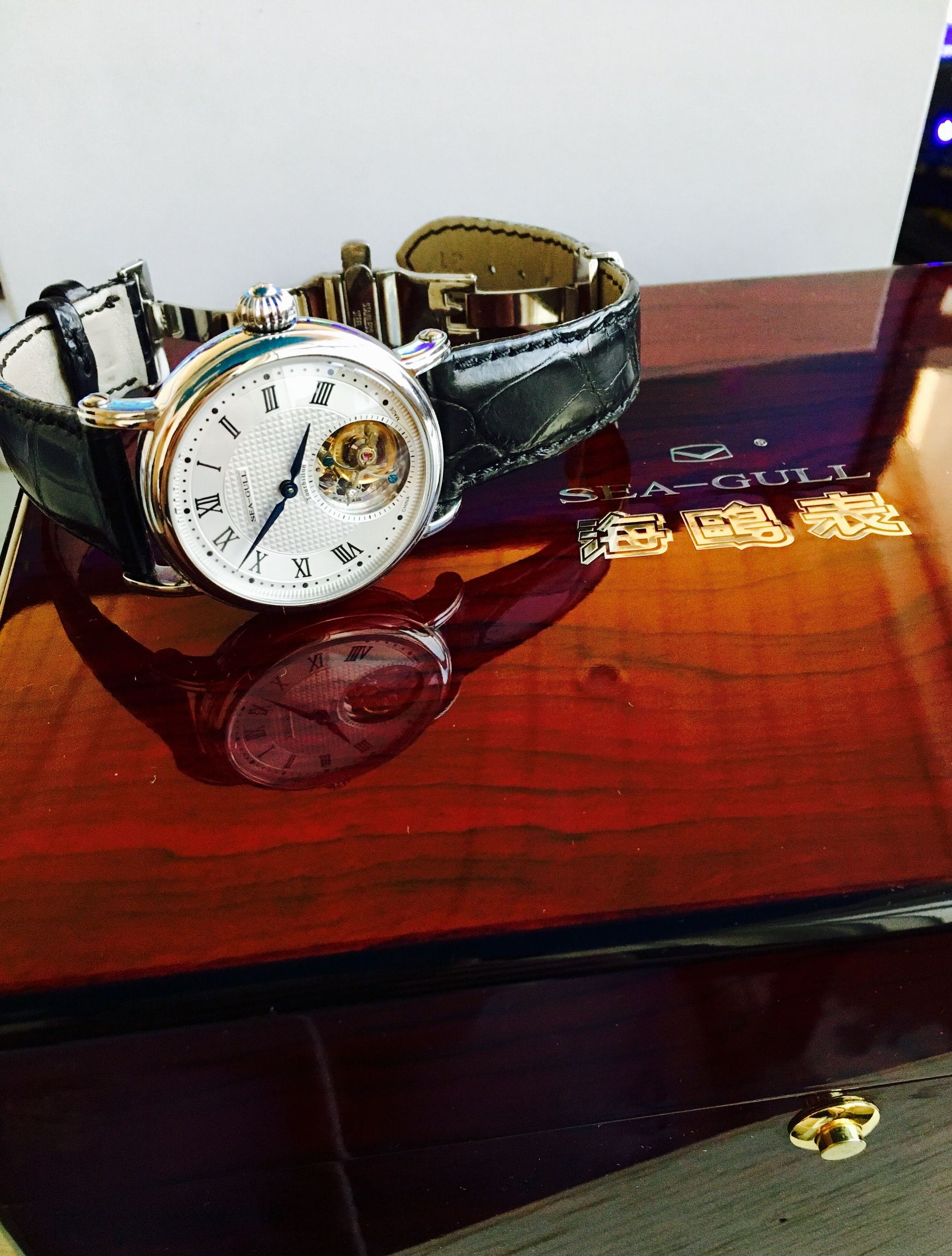 海鸥陀飞轮手表8801二手价格,海鸥双面镂空陀飞轮表818