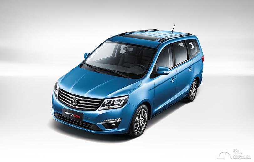 冬日里的靠谱暖心男盛行S500绽放冰雪季