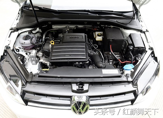 2016款高尔夫登场，高配几乎变标配，爽!