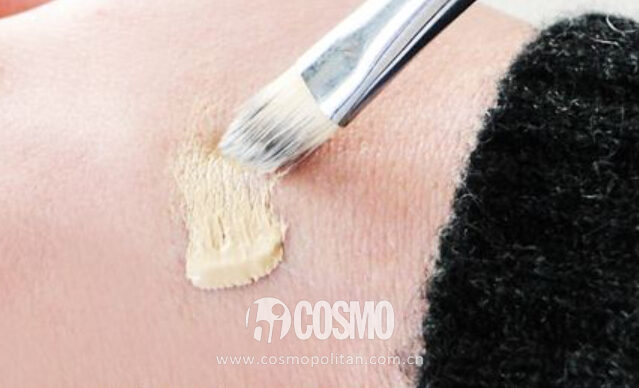 黑眼圈遮瑕法,黑眼圈遮瑕术女人