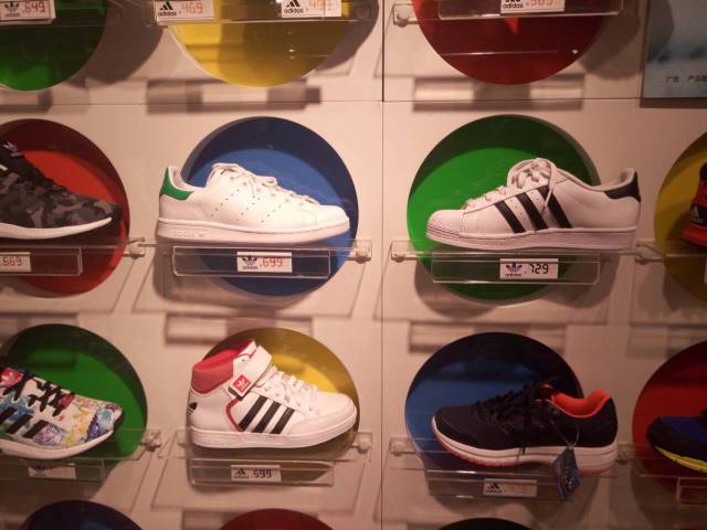 4折？5折？6折？一年一度的友谊通宵店庆又来啦，真的有必要去挤吗？