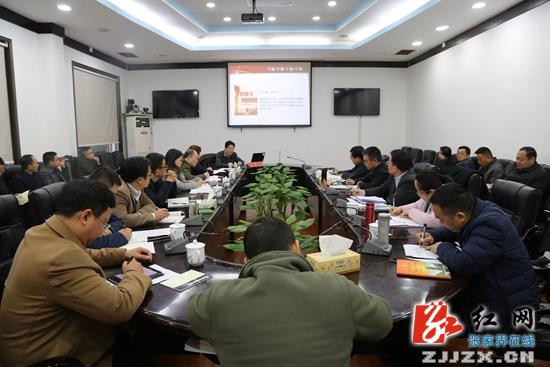 来了新闻早班车今天,9月13日新闻早班车